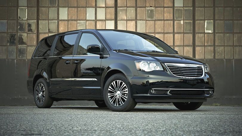 2014_Chrysler_Town__Country_Touring_L_1189862